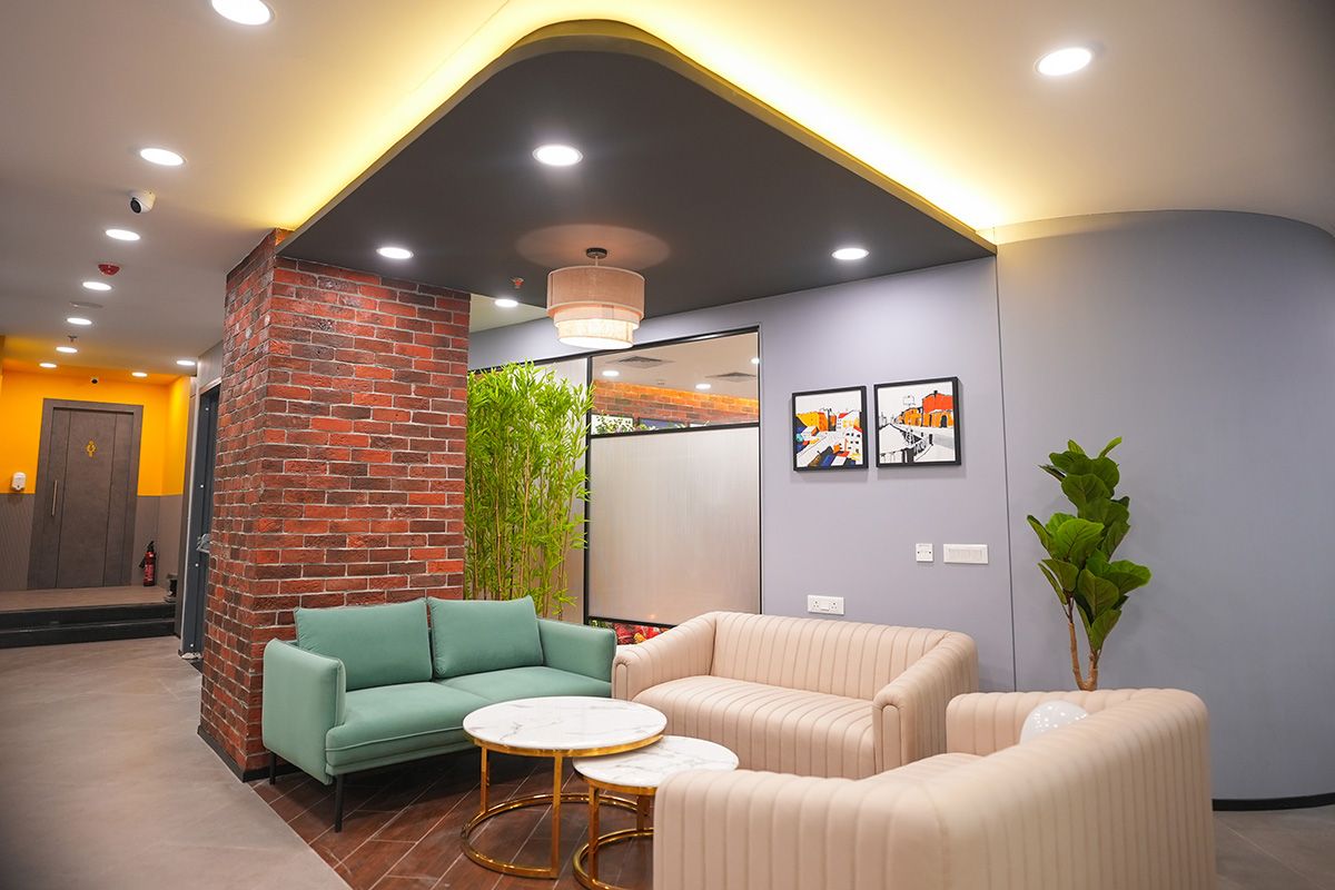 Fully furnished shared workspace